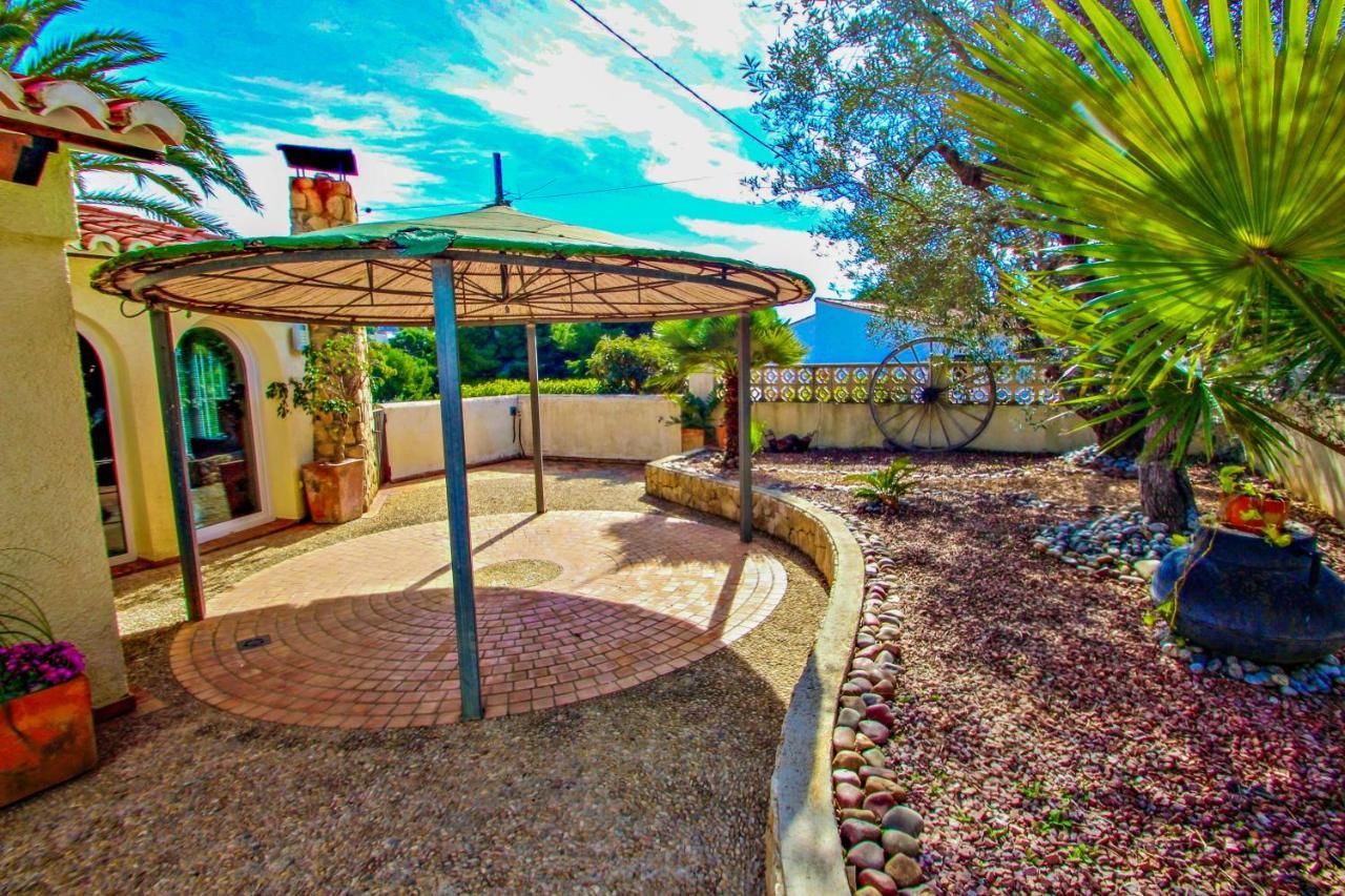 Villa May-10 - Modern, Well-equipped With Private Pool In *
