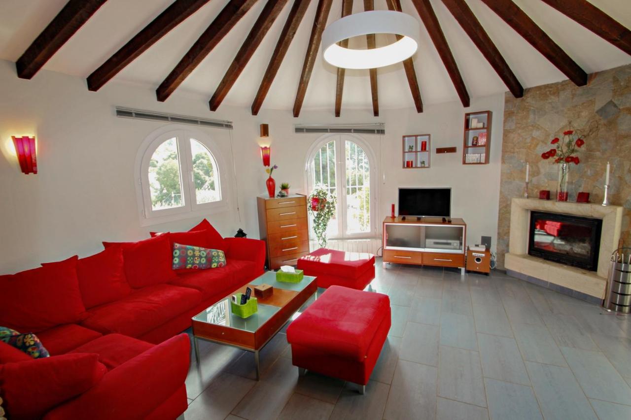 Villa May-10 - Modern, Well-equipped With Private Pool In Benissa